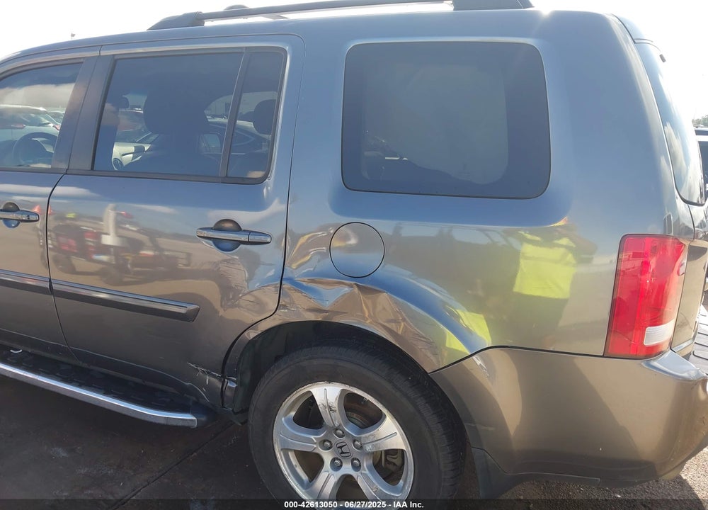 2013 HONDA PILOT VIN: 5FNYF3H58DB036755