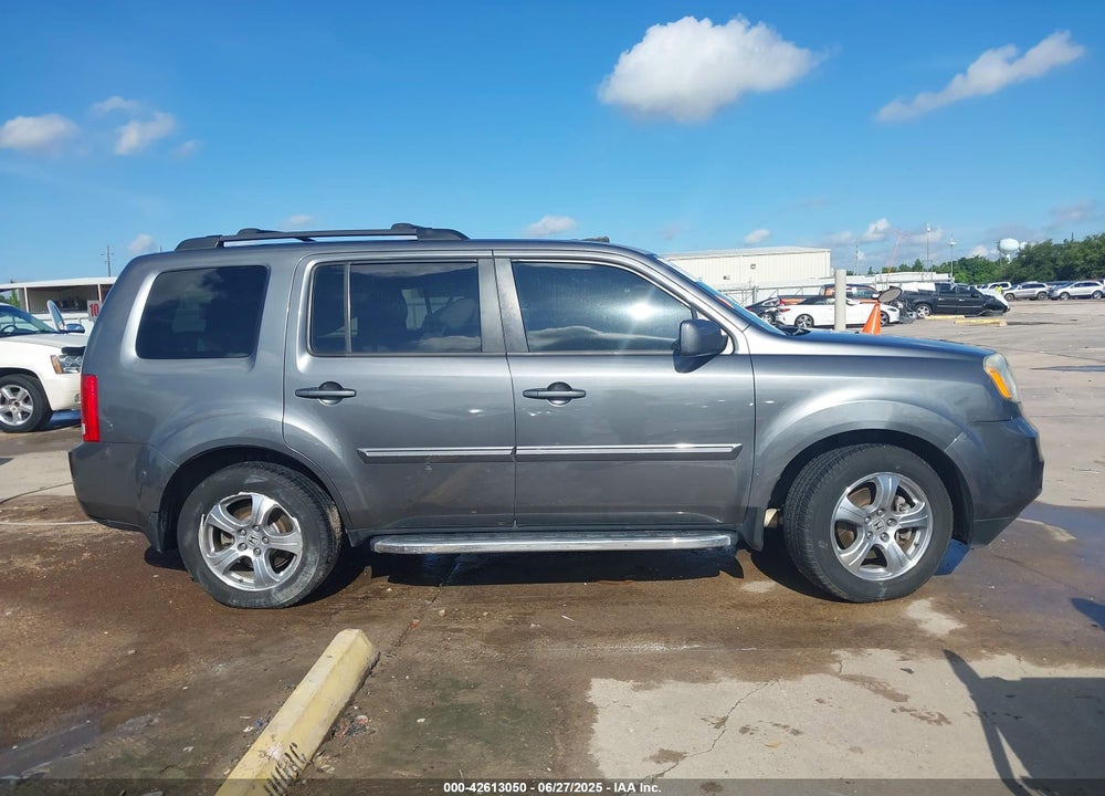 2013 HONDA PILOT VIN: 5FNYF3H58DB036755