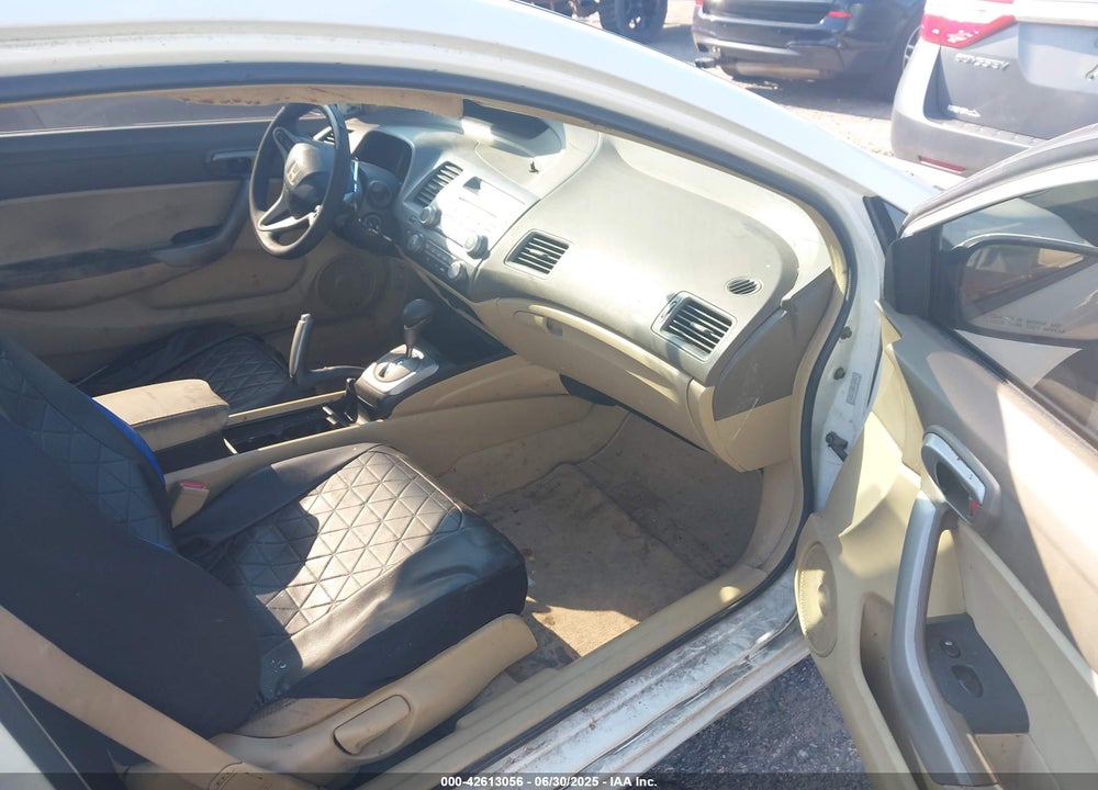 2008 HONDA CIVIC VIN: 2HGFG12898H553978