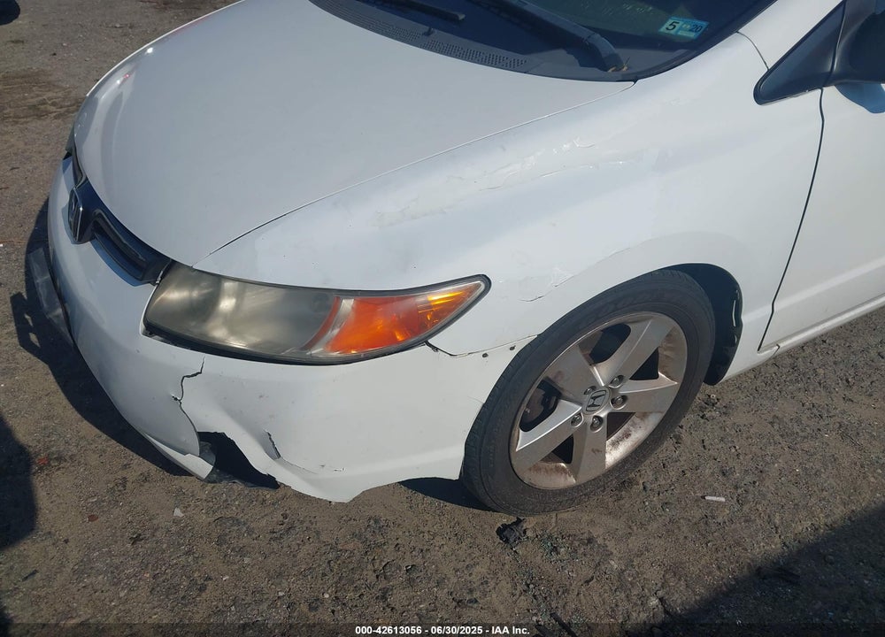 2008 HONDA CIVIC VIN: 2HGFG12898H553978