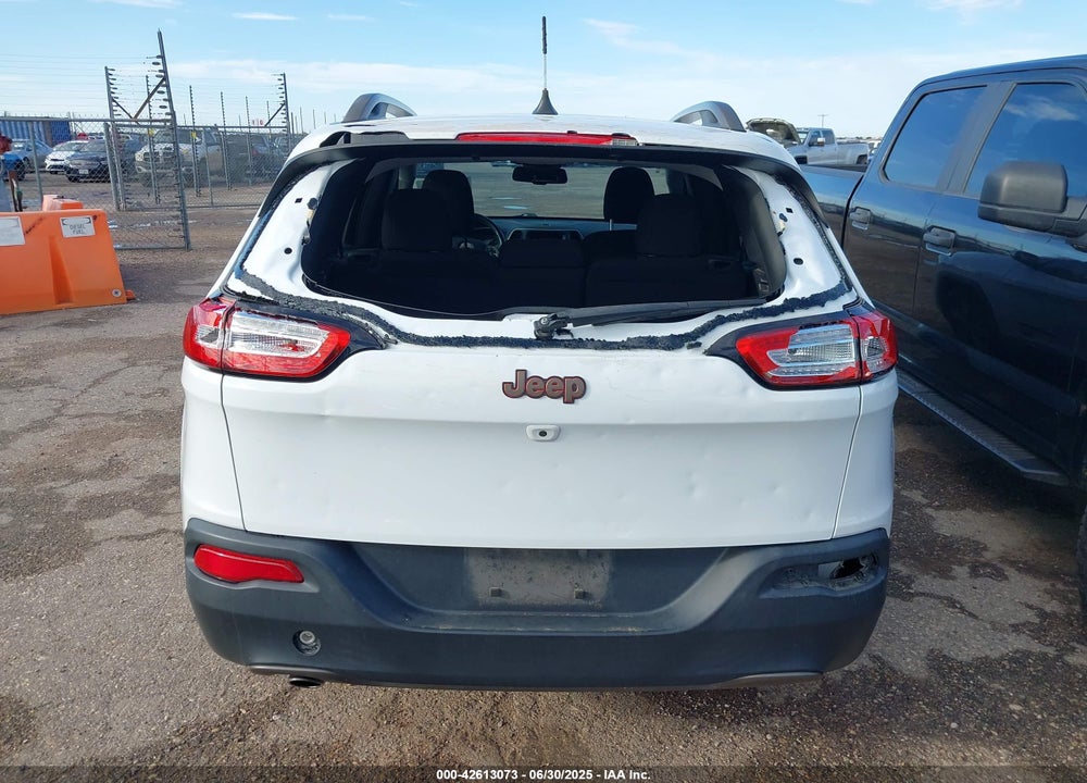 2017 JEEP CHEROKEE VIN: 1C4PJLCB6HW547566