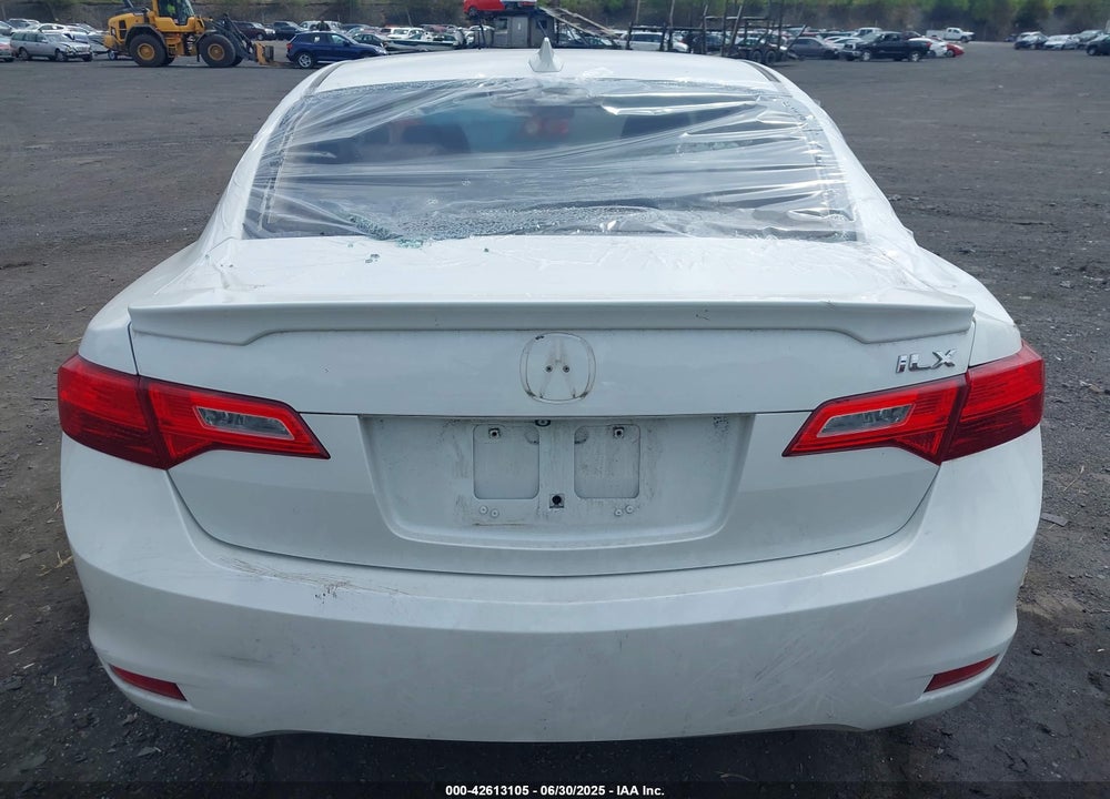 2014 ACURA ILX 2.0L VIN: 19VDE1F35EE008516