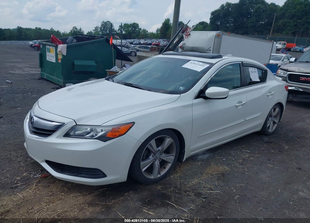 2014 ACURA ILX 2.0L VIN: 19VDE1F35EE008516