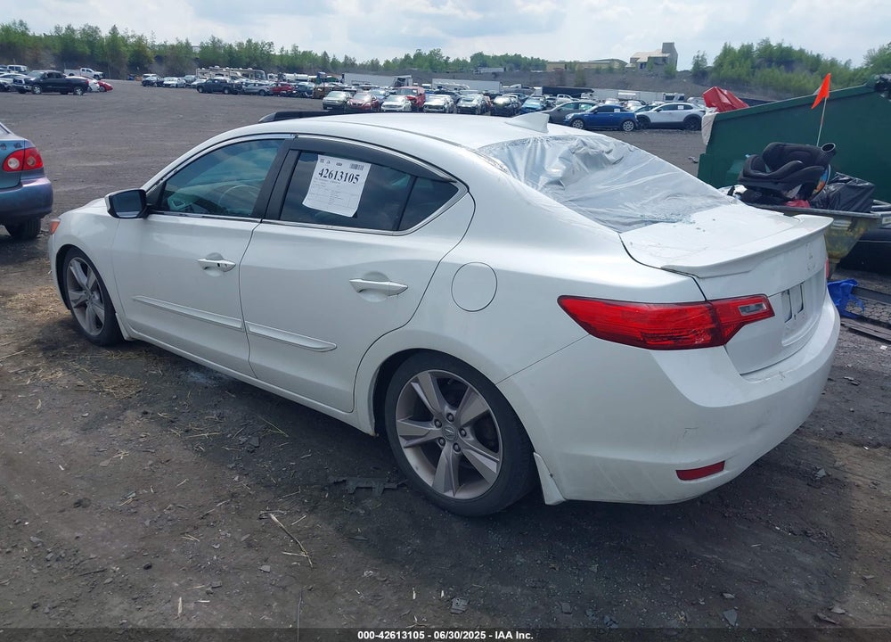 2014 ACURA ILX 2.0L VIN: 19VDE1F35EE008516