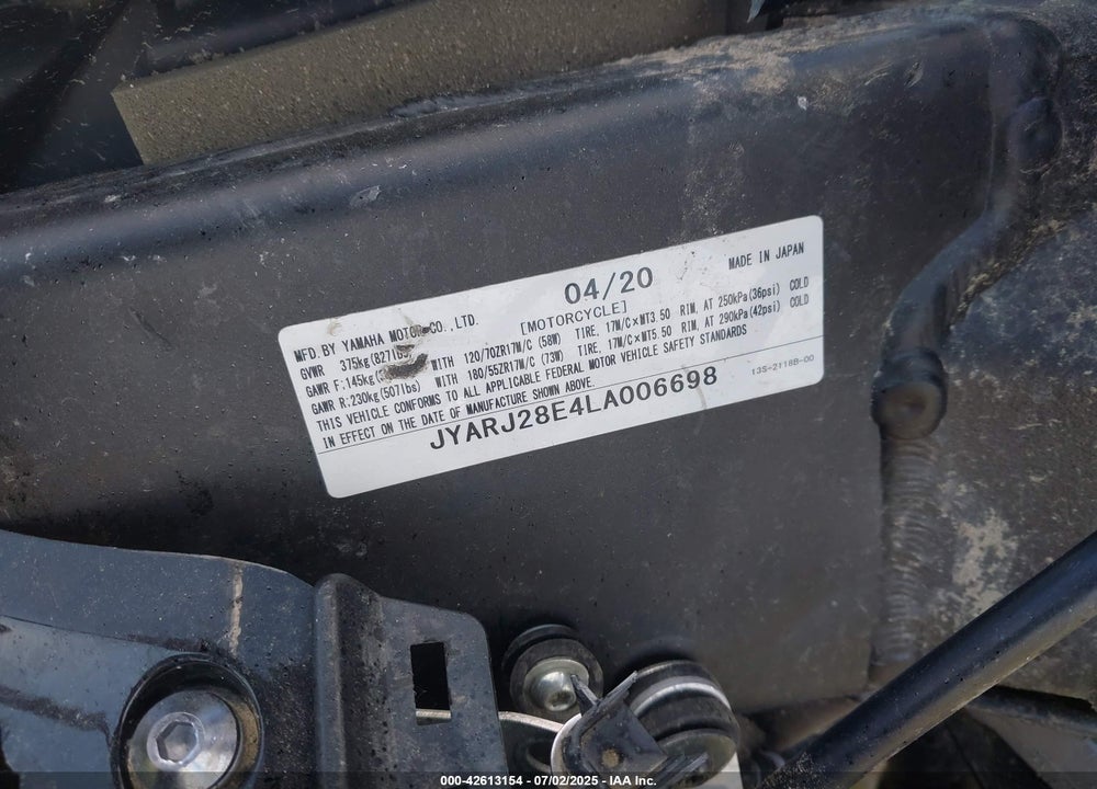 2020 YAMAHA YZFR6 VIN: JYARJ28E4LA006698