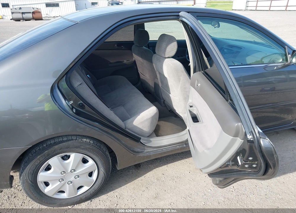 2002 TOYOTA CAMRY VIN: JTDBE32K320103653