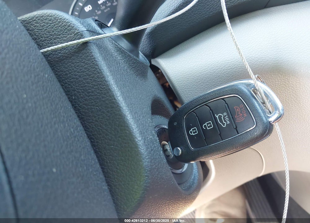 2017 HYUNDAI TUCSON VIN: KM8J3CA49HU288941