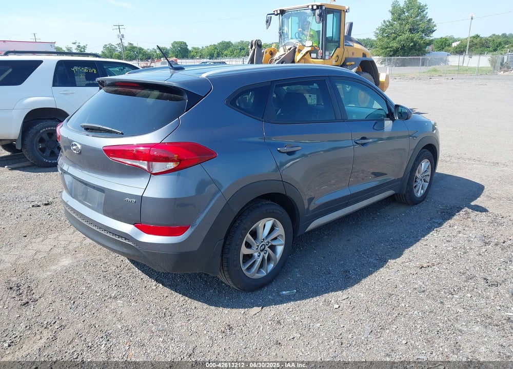 2017 HYUNDAI TUCSON VIN: KM8J3CA49HU288941