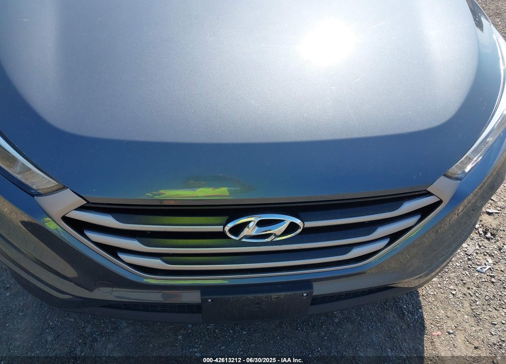 2017 HYUNDAI TUCSON VIN: KM8J3CA49HU288941