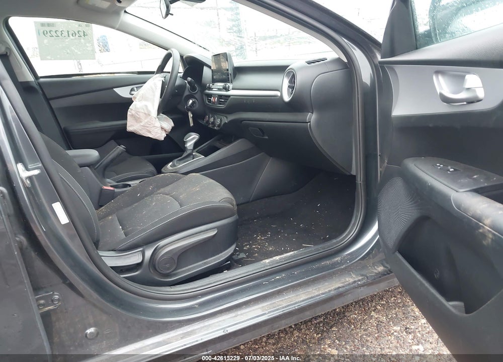 2024 KIA FORTE VIN: 3KPF24AD3RE768492