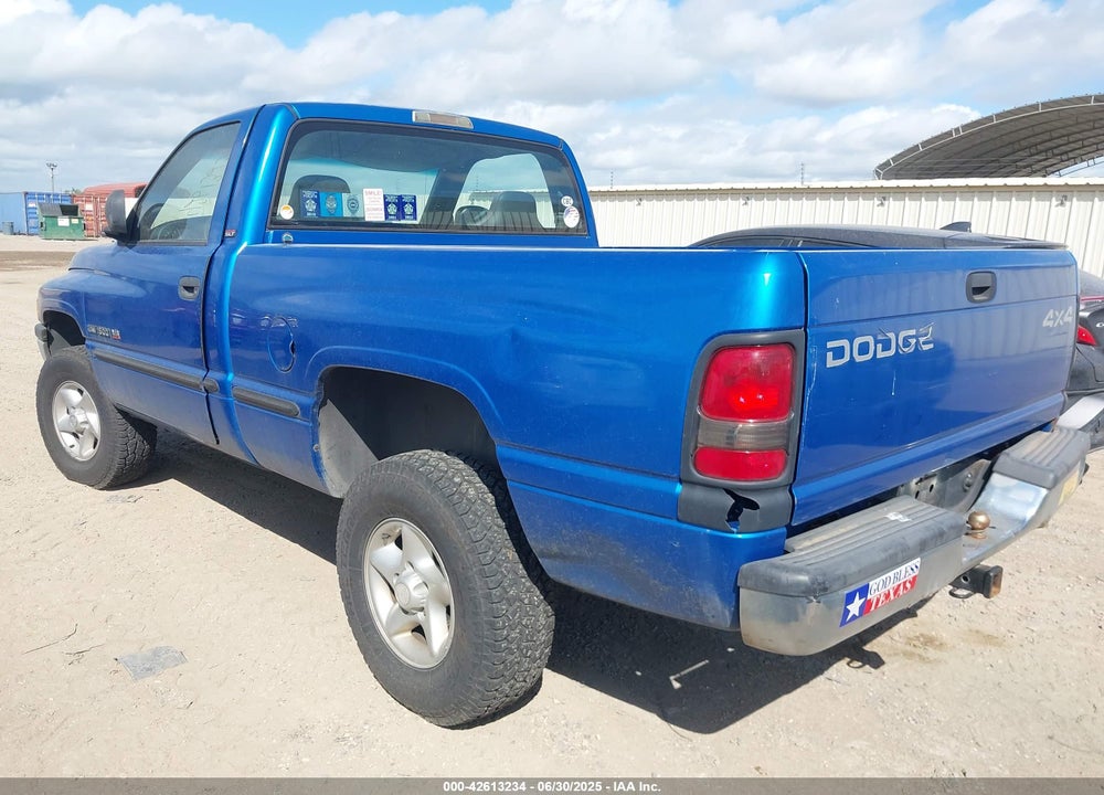 1999 DODGE RAM 1500 ST VIN: 1B7HF16Y3XS193182