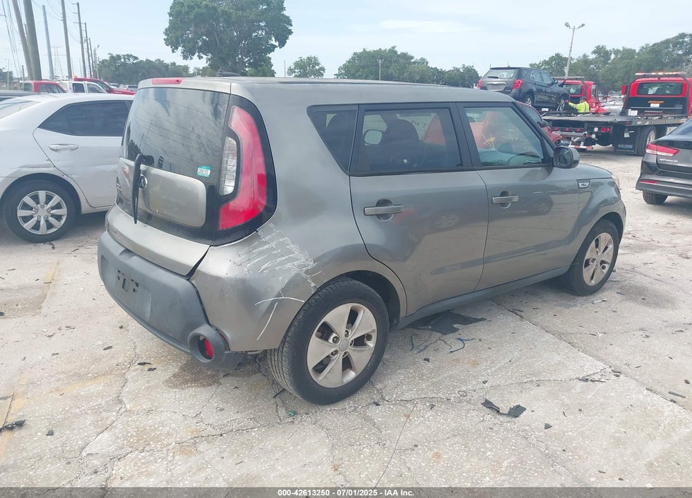 2015 KIA SOUL VIN: KNDJN2A23F7202025