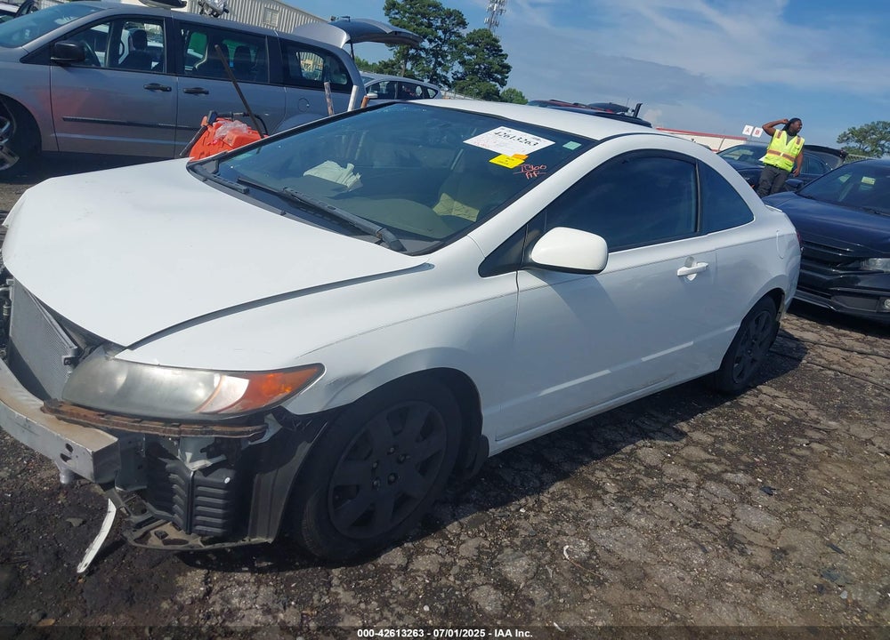 2008 HONDA CIVIC LX VIN: 2HGFG12618H573155