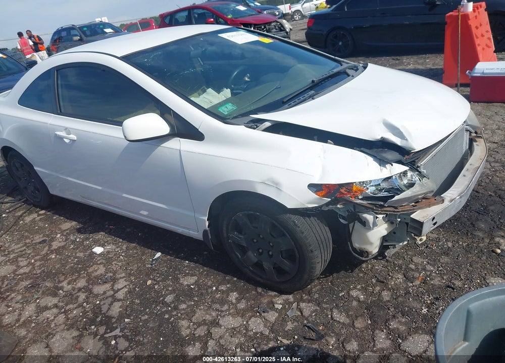2008 HONDA CIVIC LX VIN: 2HGFG12618H573155