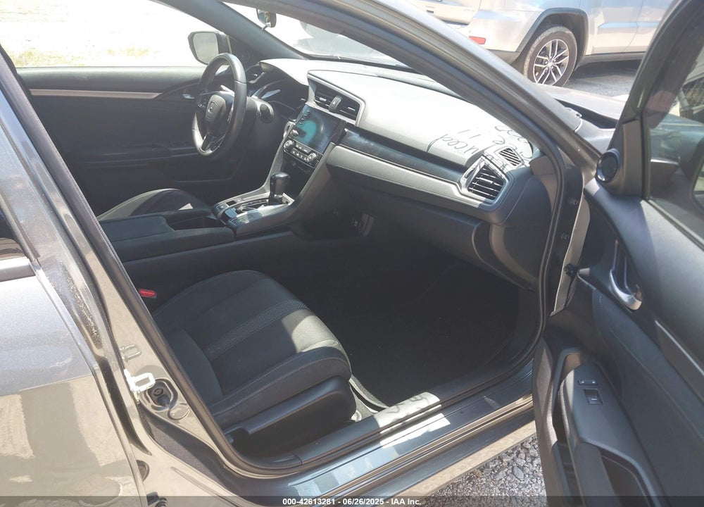 2020 HONDA CIVIC VIN: SHHFK7H68LU210565