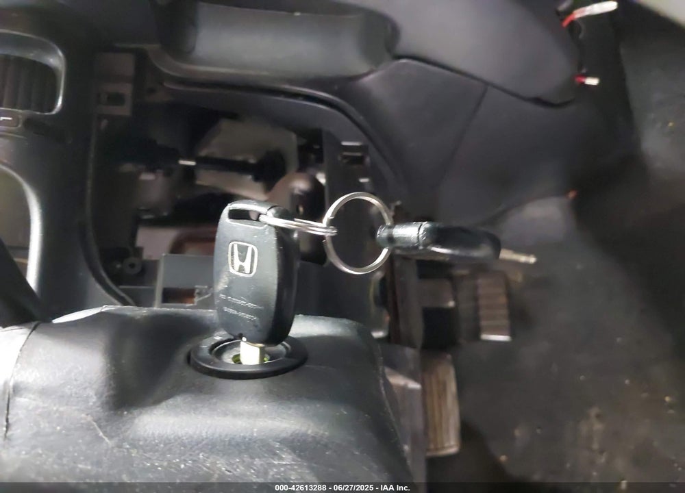 2006 HONDA CR-V EX VIN: SHSRD788X6U435786