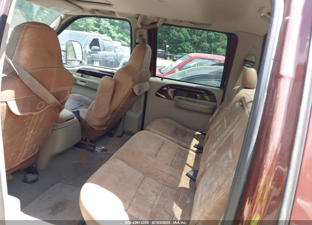 2005 FORD F-350 LARIAT/XL/XLT VIN: 1FTWW31PX5ED09670