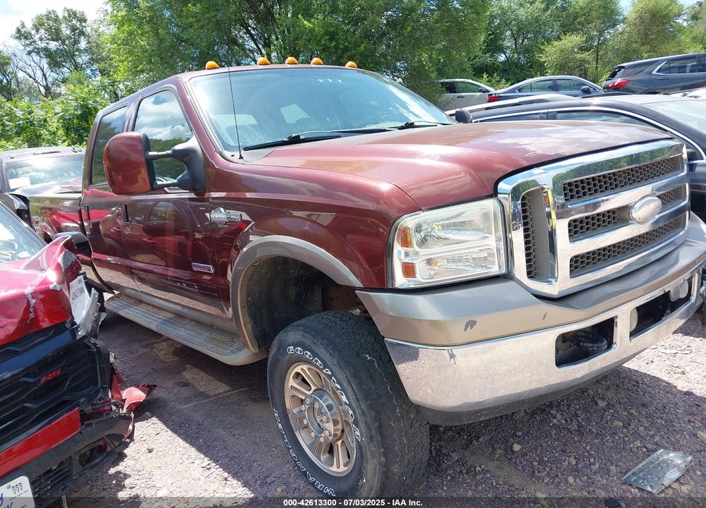 2005 FORD F-350 LARIAT/XL/XLT VIN: 1FTWW31PX5ED09670