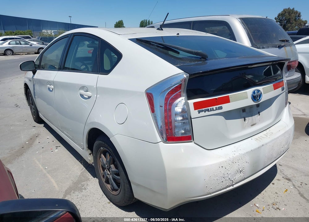 2014 TOYOTA PRIUS VIN: JTDKN3DU6E1739402
