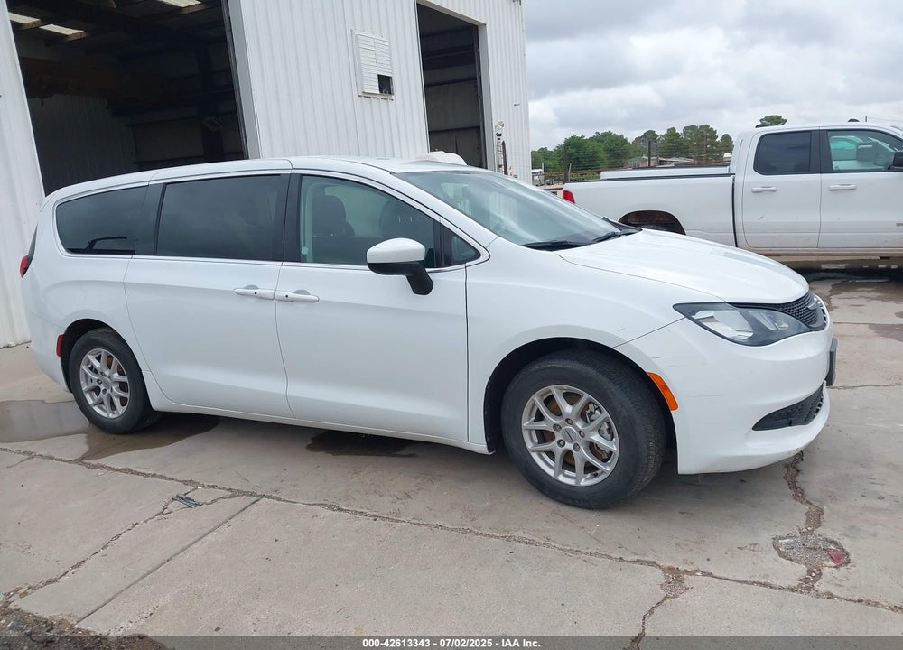 2023 CHRYSLER VOYAGER LX VIN: 2C4RC1CG3PR567798