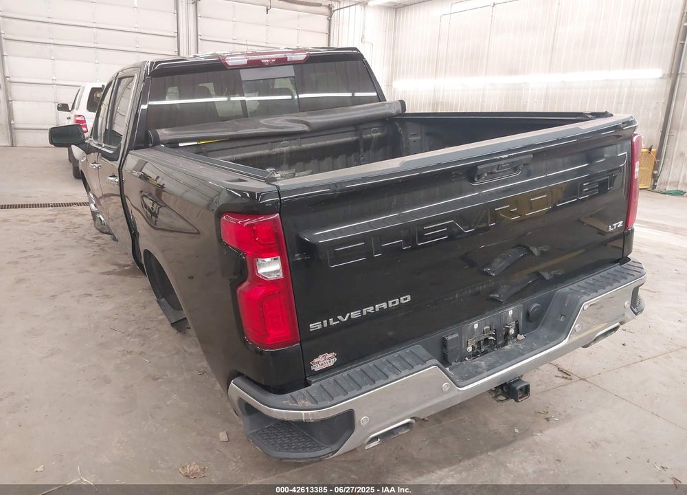 2023 CHEVROLET SILVERADO 1500 VIN: 2GCUDGED8P1140290