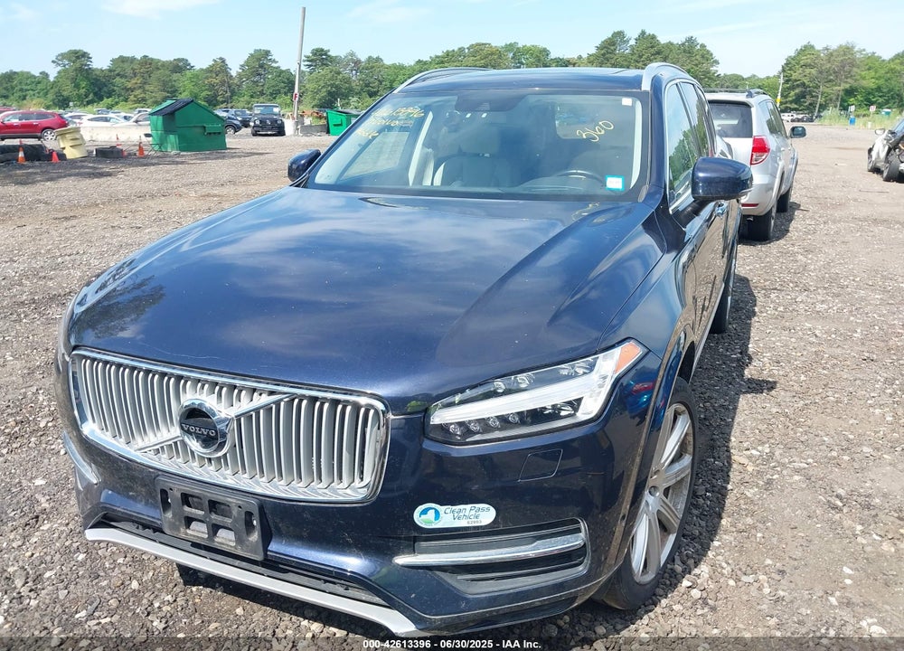 2017 VOLVO XC90 VIN: YV4BC0PL2H1179841