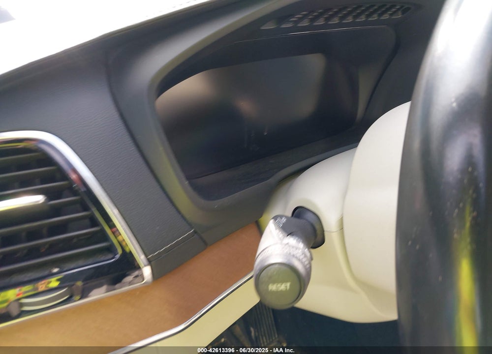 2017 VOLVO XC90 VIN: YV4BC0PL2H1179841