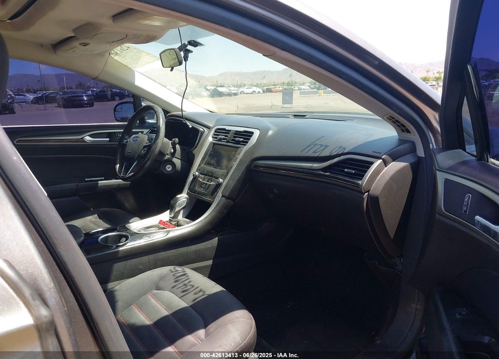 2013 FORD FUSION VIN: 3FA6P0HR6DR191153