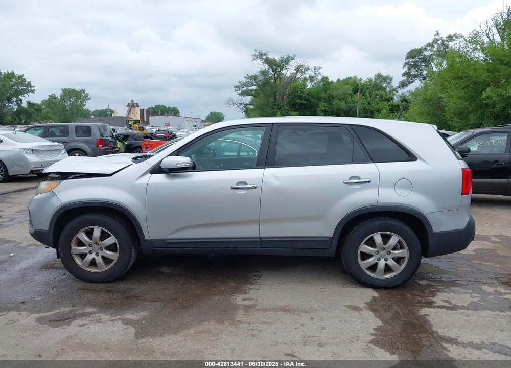 2012 KIA SORENTO VIN: 5XYKT3A19CG239862