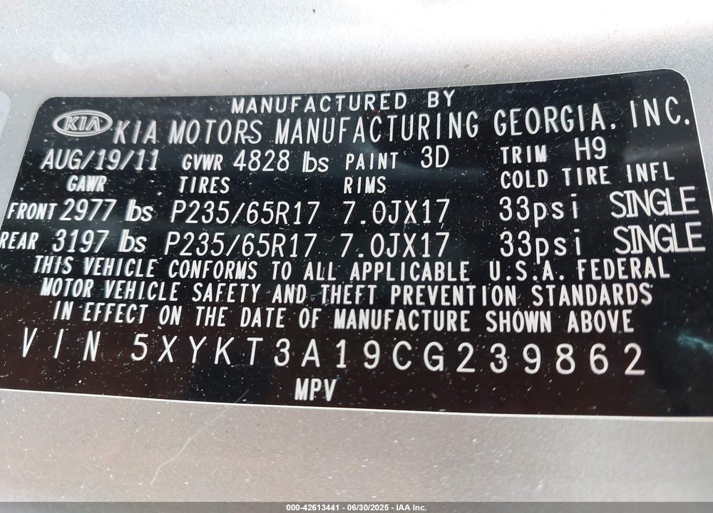 2012 KIA SORENTO VIN: 5XYKT3A19CG239862