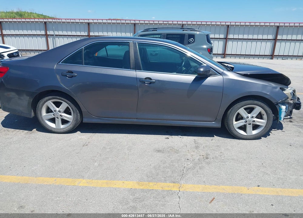 2014 TOYOTA CAMRY VIN: 4T1BF1FK6EU323826