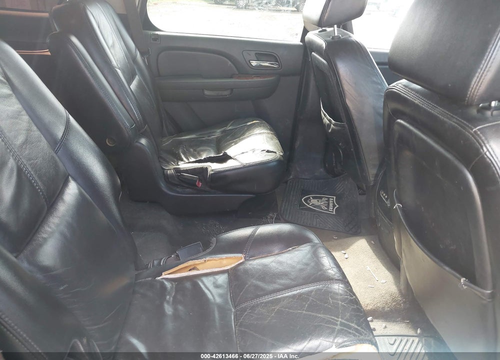 2007 CHEVROLET TAHOE LT VIN: 1GNFC13J47R265769