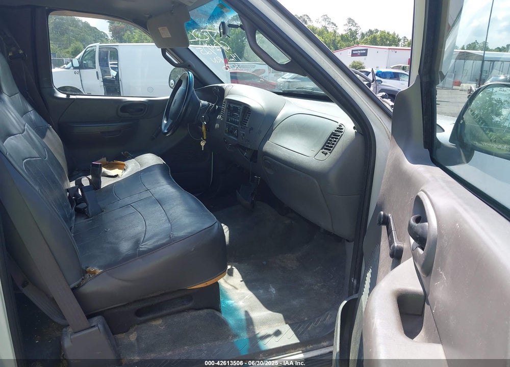 2001 FORD F-150 VIN: 1FTZX17241NA34480
