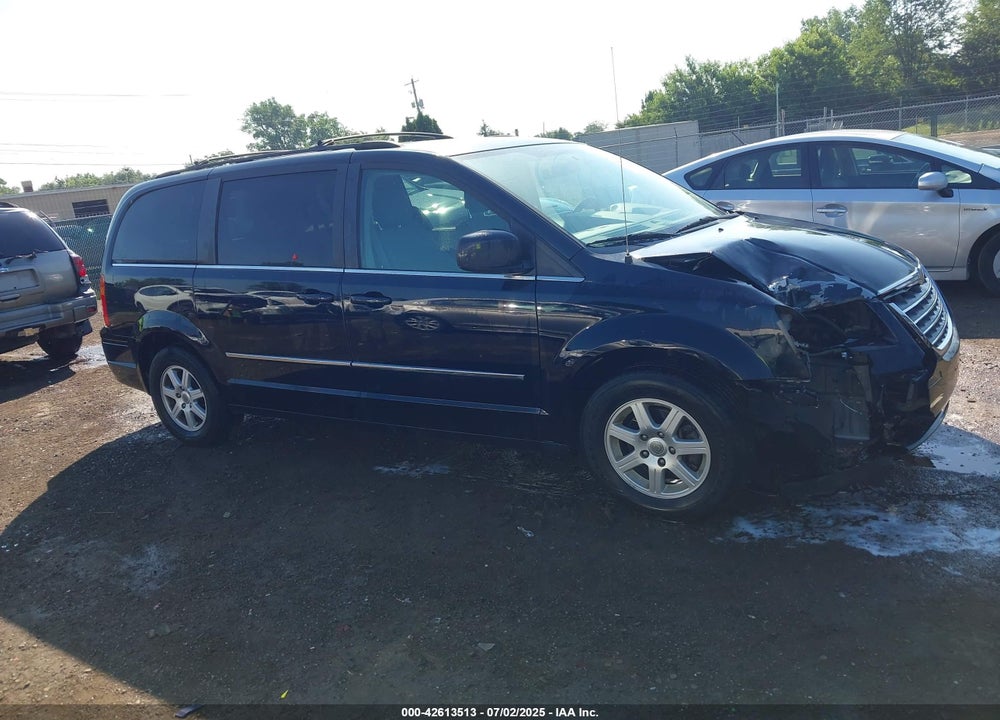 2010 CHRYSLER TOWN & COUNTRY VIN: 2A4RR5DX4AR359578