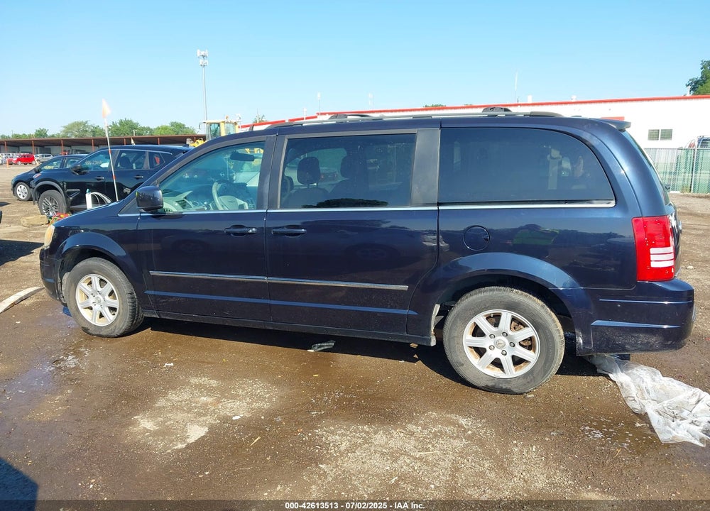2010 CHRYSLER TOWN & COUNTRY VIN: 2A4RR5DX4AR359578