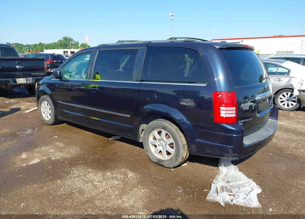 2010 CHRYSLER TOWN & COUNTRY VIN: 2A4RR5DX4AR359578