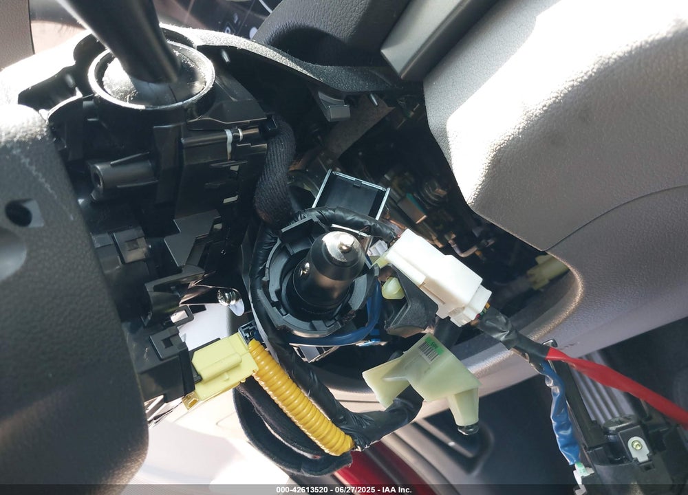 2018 HYUNDAI ELANTRA VIN: KMHD84LF0JU547132