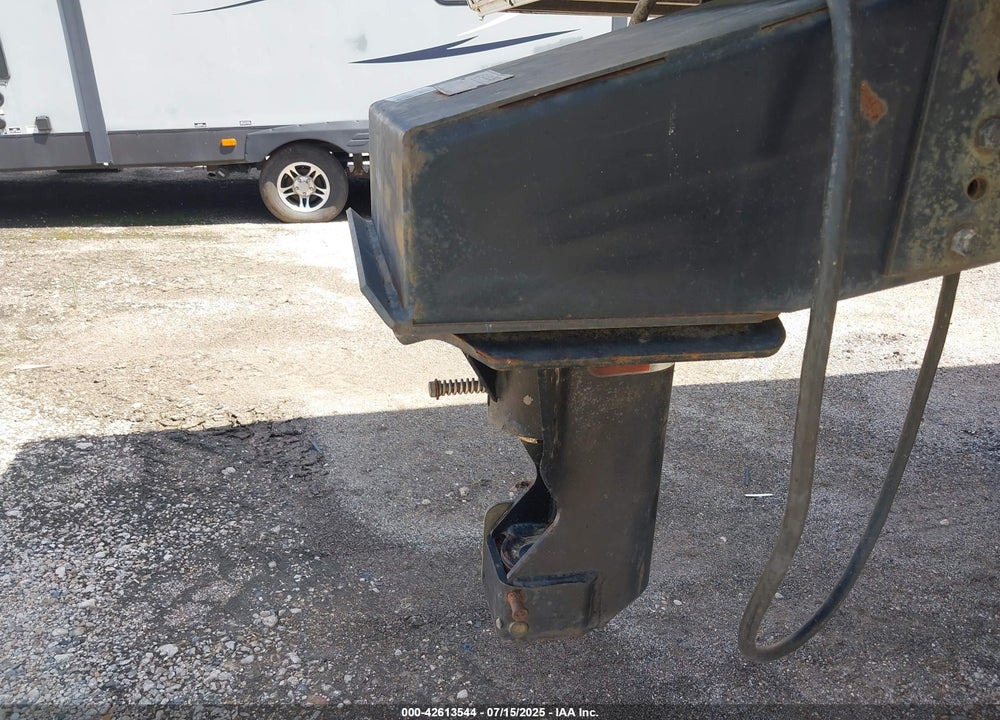 2001 SPORTSMEN 25FT FIFTH WHEEL VIN: 4EZFS242X1S113308
