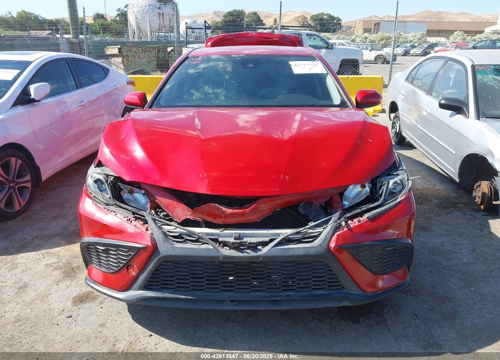 2021 TOYOTA CAMRY VIN: 4T1G11AK0MU438612