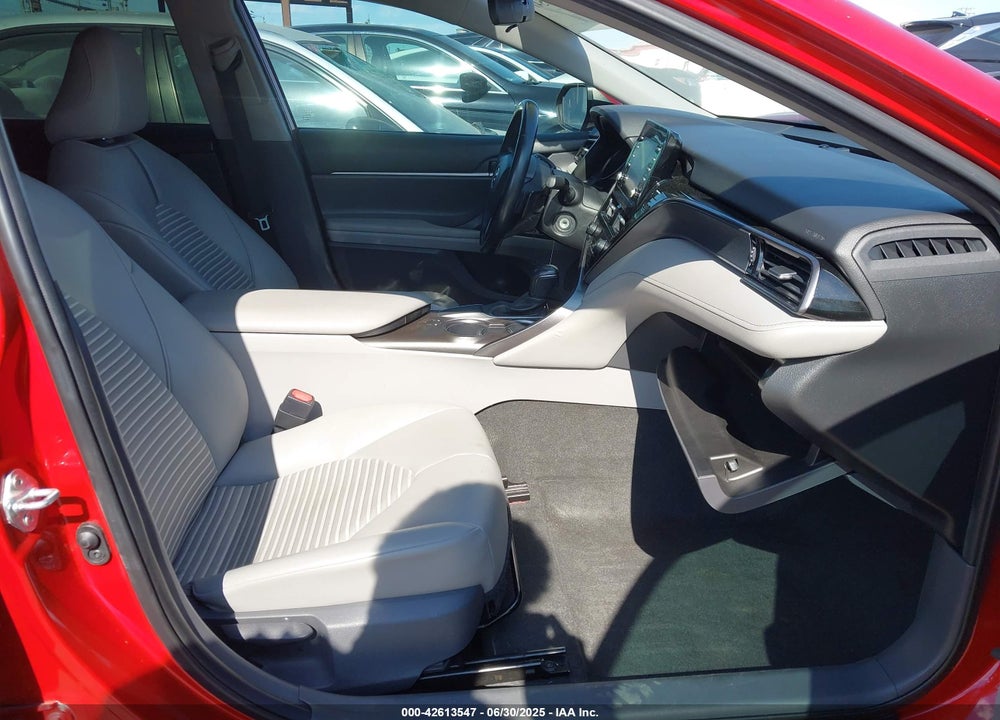 2021 TOYOTA CAMRY VIN: 4T1G11AK0MU438612