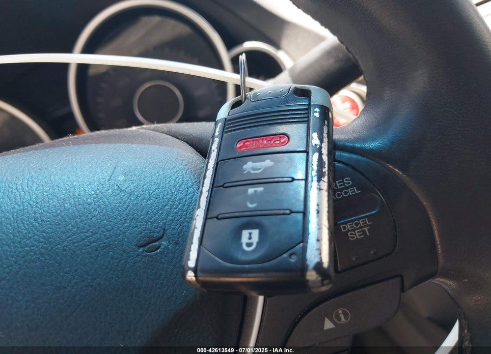 2009 ACURA TL VIN: 19UUA86509A021374