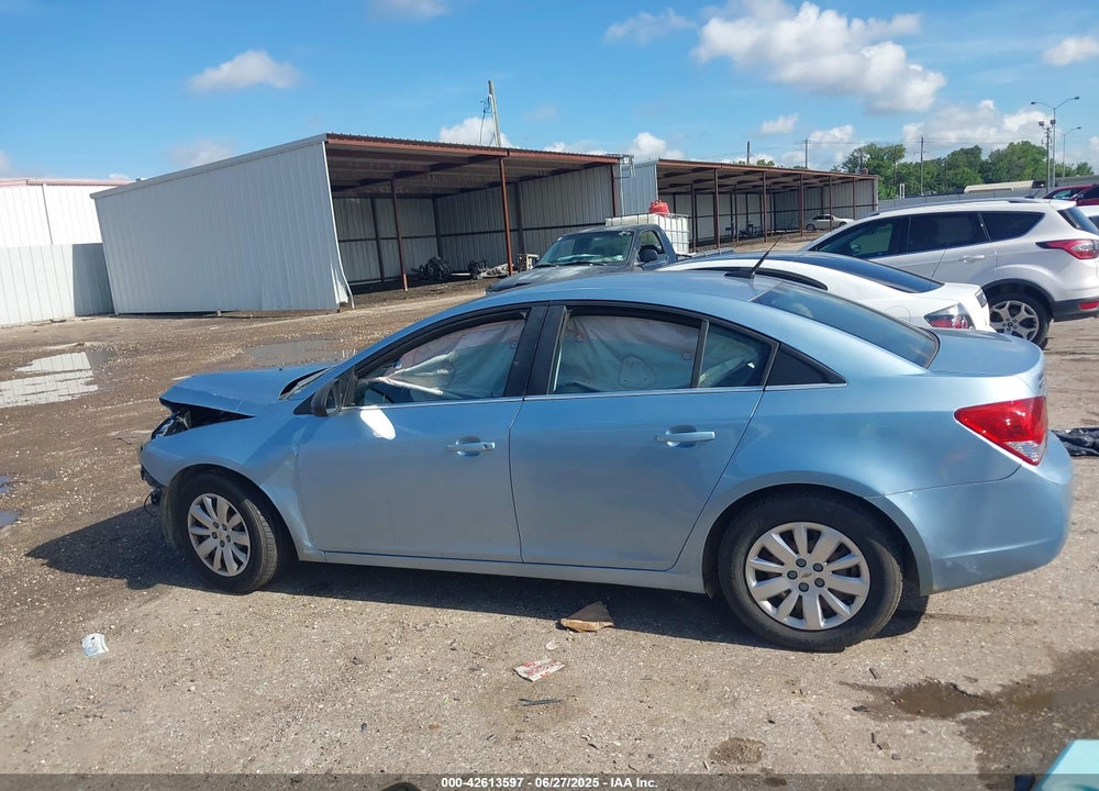 2011 CHEVROLET CRUZE VIN: 1G1PD5SHXB7290818