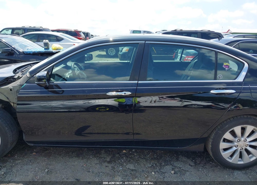 2013 HONDA ACCORD EX VIN: 1HGCR2F74DA105550