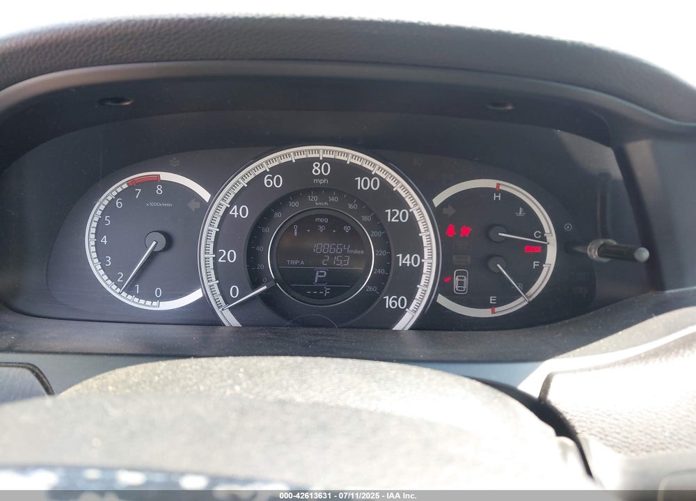 2013 HONDA ACCORD EX VIN: 1HGCR2F74DA105550