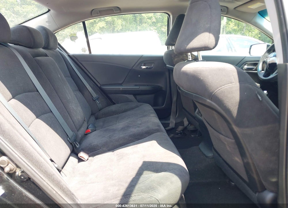 2013 HONDA ACCORD EX VIN: 1HGCR2F74DA105550