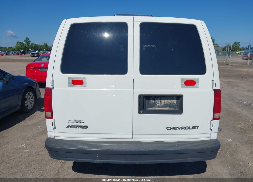 2005 CHEVROLET ASTRO VIN: 1GCDM19X65B107724