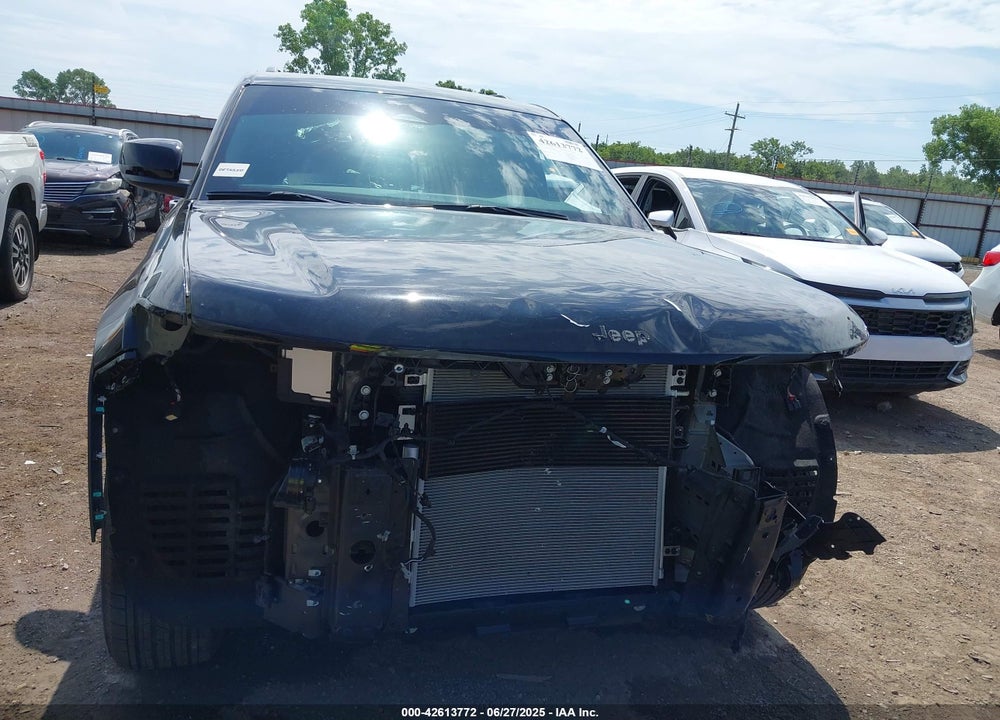 2024 JEEP GRAND CHEROKEE L VIN: 1C4RJKAG4R8571890