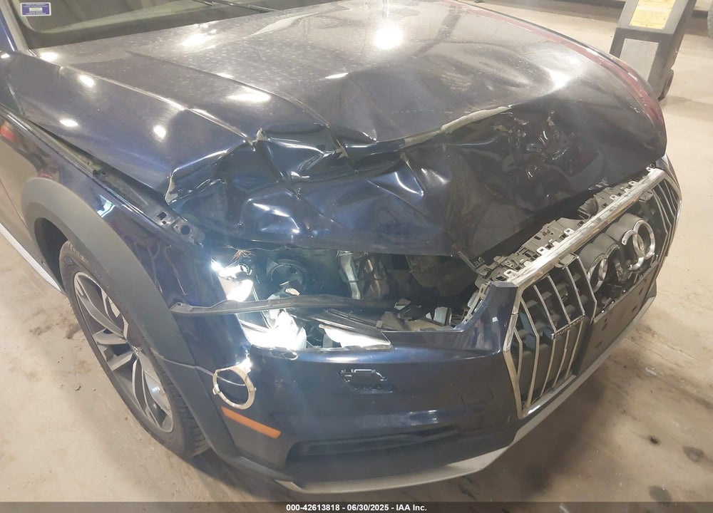2019 AUDI A4 ALLROAD VIN: WA17NAF42KA108997