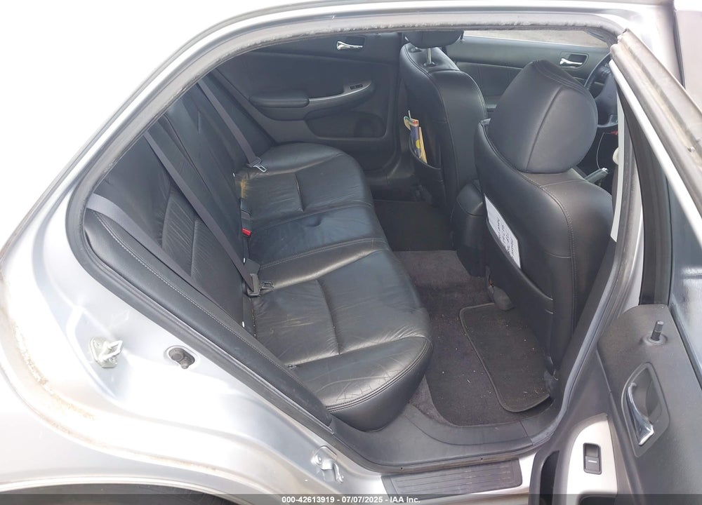 2003 HONDA ACCORD 3.0 EX VIN: 1HGCM66543A006567