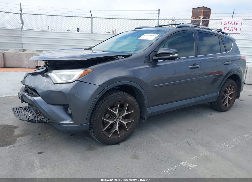 2017 TOYOTA RAV4 SE VIN: JTMJFREV5HJ155712